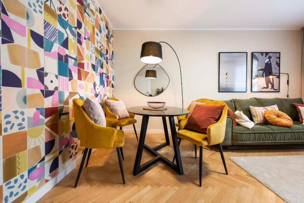 Eclectic City Apartment Near Old Town Varsovia Exterior foto